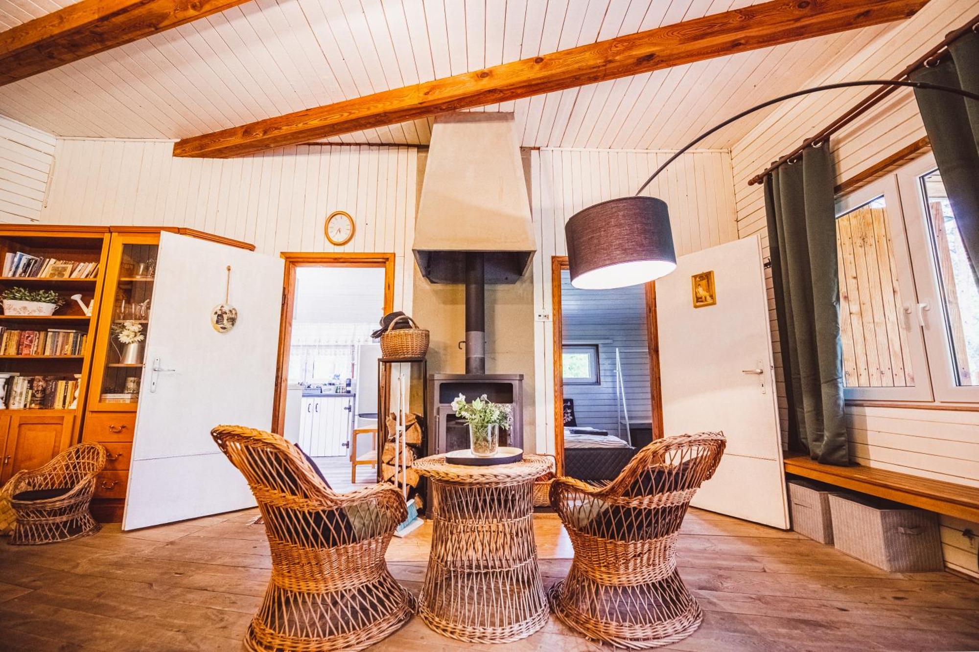 Cozy Nature Retreat With Patio Fireplace Garden Maciejowice Bagian luar foto