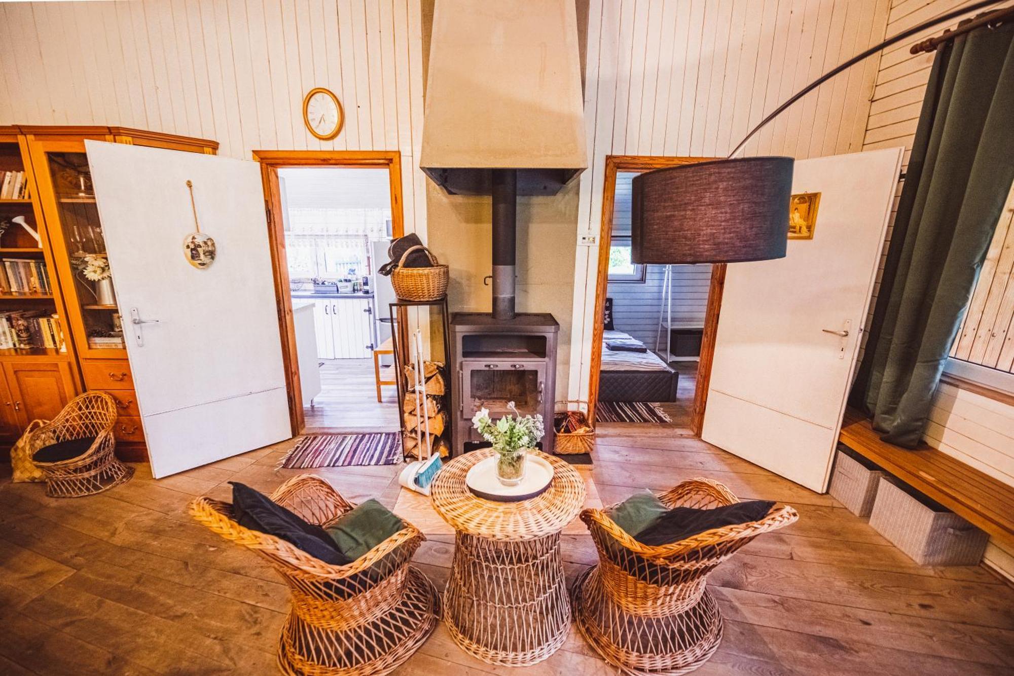 Cozy Nature Retreat With Patio Fireplace Garden Maciejowice Bagian luar foto