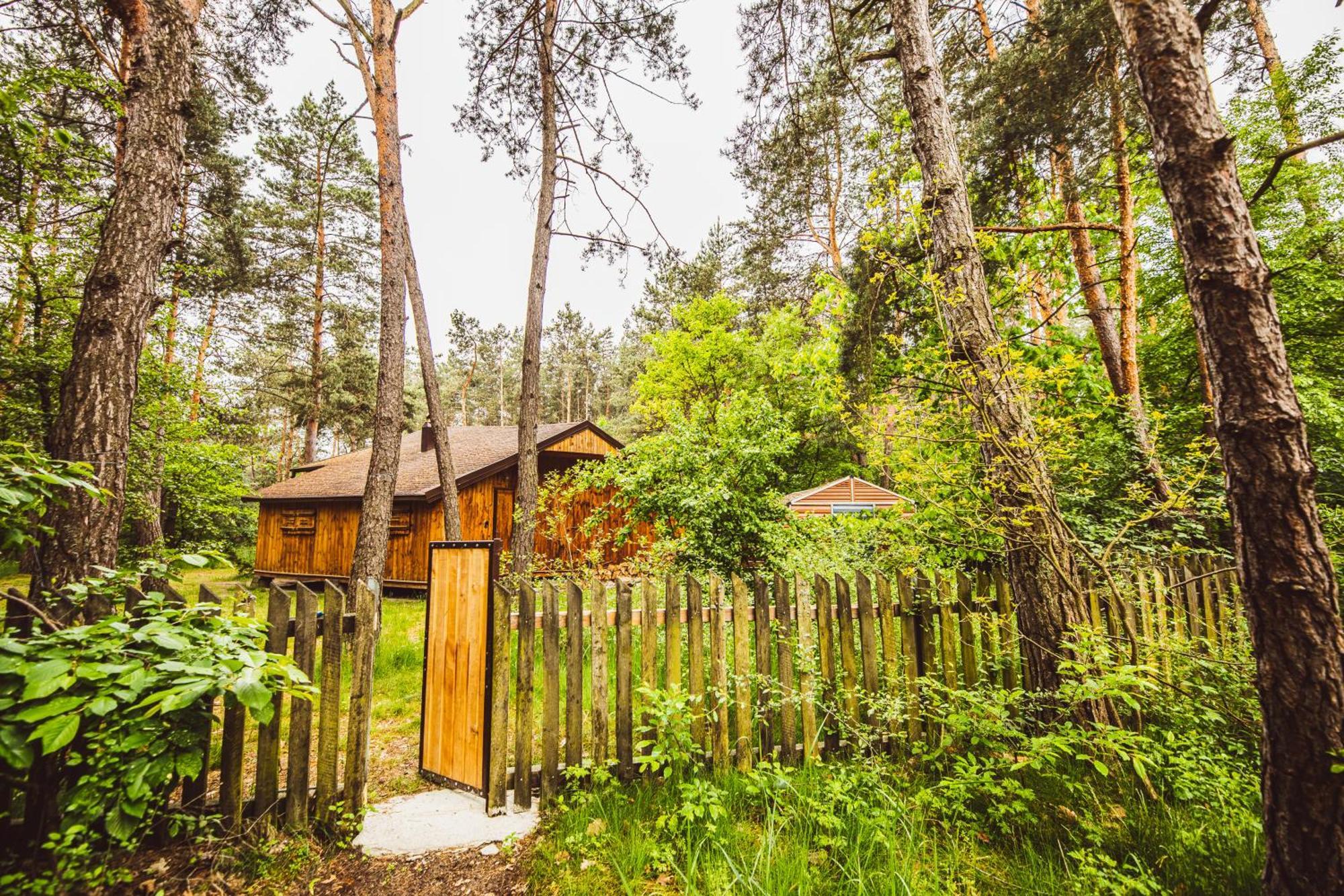 Cozy Nature Retreat With Patio Fireplace Garden Maciejowice Bagian luar foto